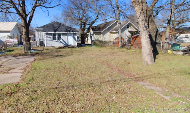 717 N Alabama Avenue, Okmulgee, OK 74447