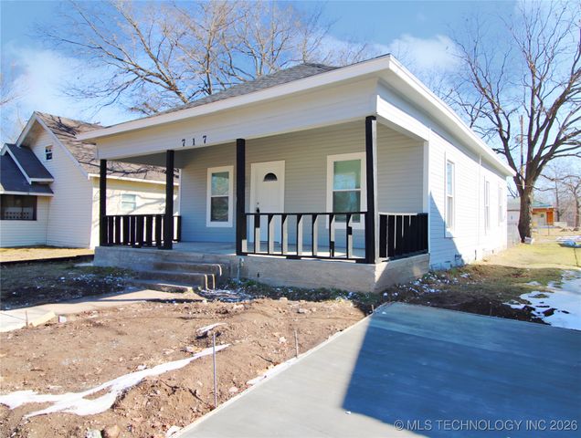 717 N Alabama Avenue, Okmulgee, OK 74447