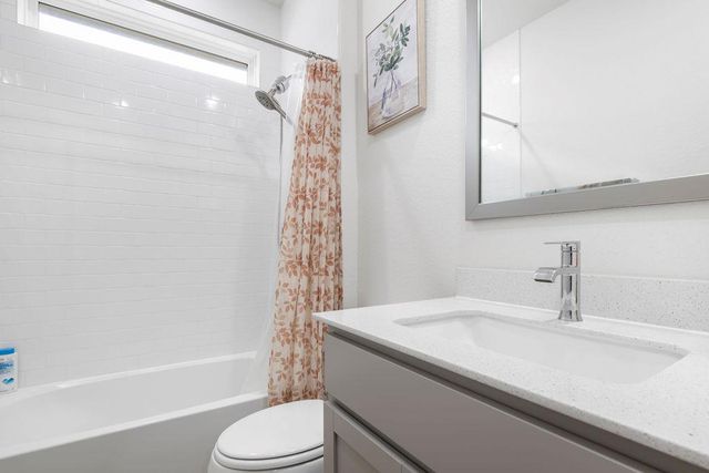 1813 Crow Hop VW, Leander, TX 78641