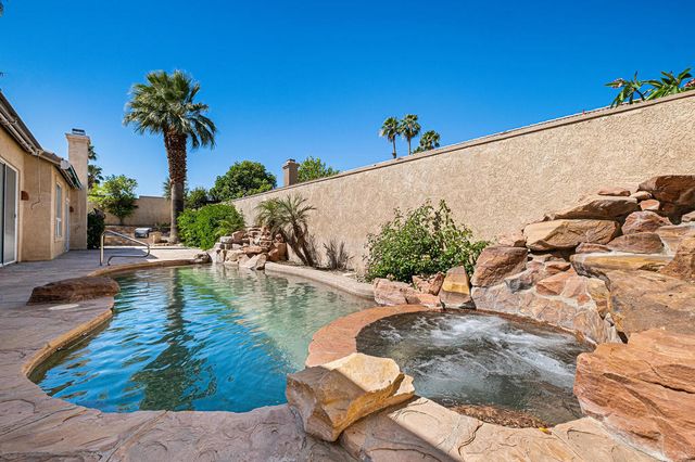 44965 Malia Circle, La Quinta, CA 92253