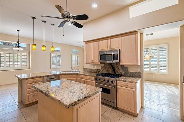 44965 Malia Circle, La Quinta, CA 92253
