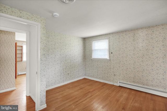131 GARDEN CITY DR, Lancaster, PA 17602