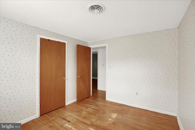 131 GARDEN CITY DR, Lancaster, PA 17602