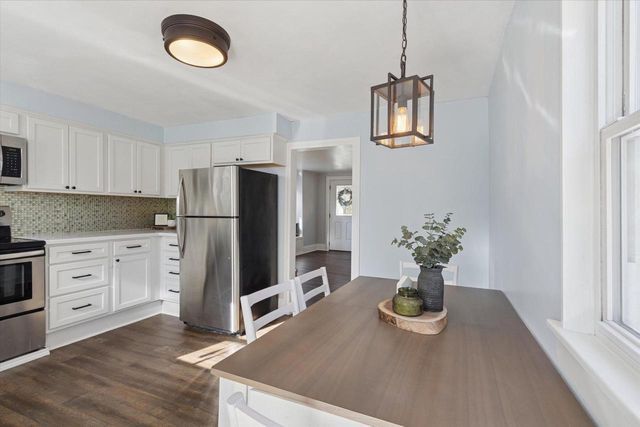 1106 E Court Street, Janesville, WI 53545