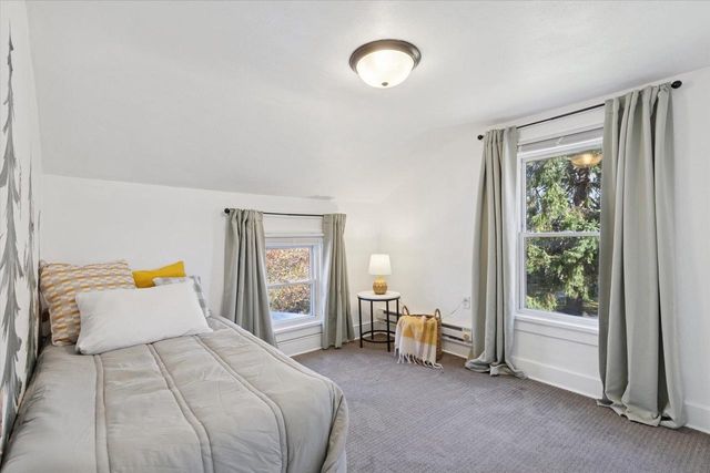 1106 E Court Street, Janesville, WI 53545