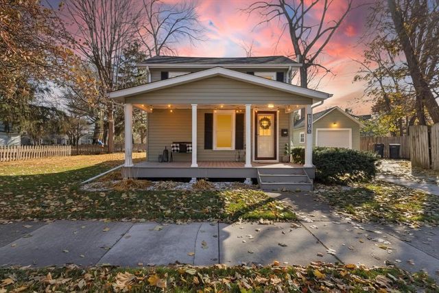 1106 E Court Street, Janesville, WI 53545