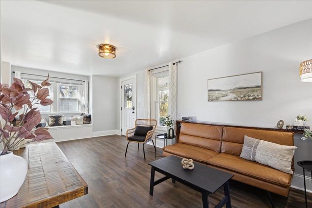 1106 E Court Street, Janesville, WI 53545