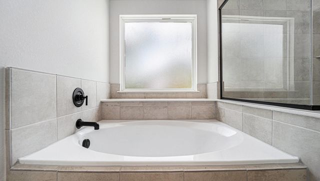 22 Cattle Drive, Bay City, TX 77414