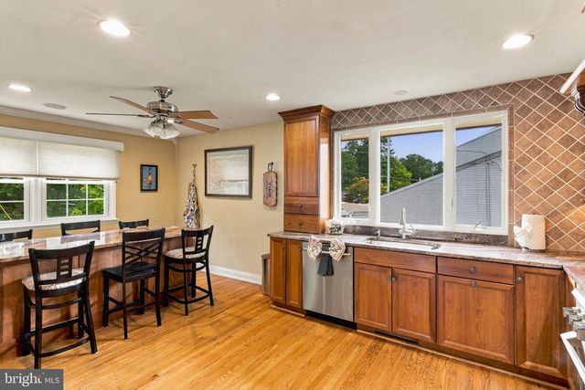 136 HURFFVILLE, Blackwood, NJ 08012