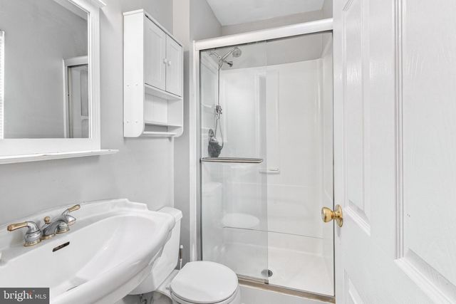136 HURFFVILLE, Blackwood, NJ 08012