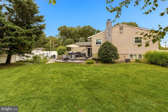 136 HURFFVILLE, Blackwood, NJ 08012