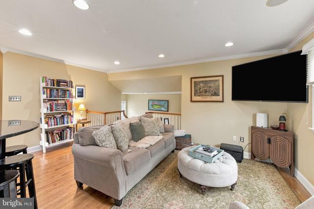 136 HURFFVILLE, Blackwood, NJ 08012