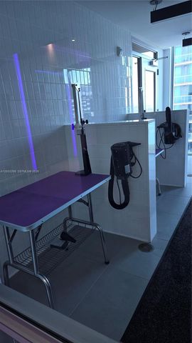 227 NE 2nd St 1613, Miami, FL 33132