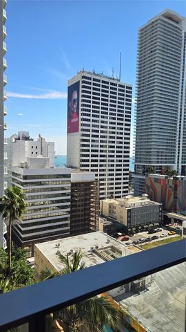 227 NE 2nd St 1613, Miami, FL 33132