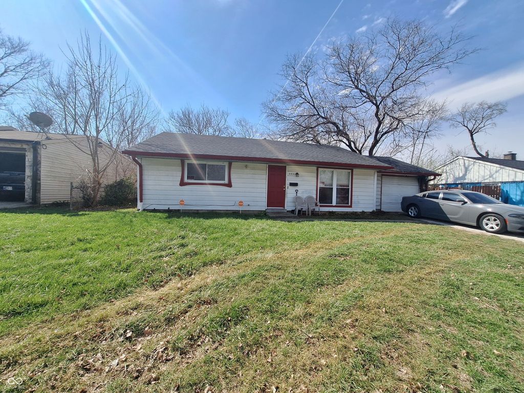 3930 Chateau Drive, Indianapolis, IN 46226