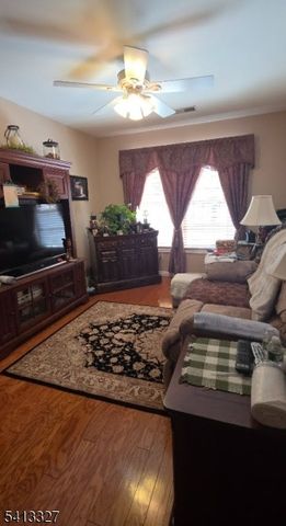 458 Cambridge Dr, Butler Boro, NJ 07405