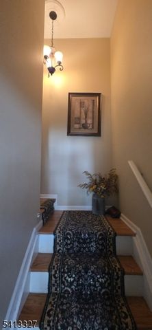 458 Cambridge Dr, Butler Boro, NJ 07405