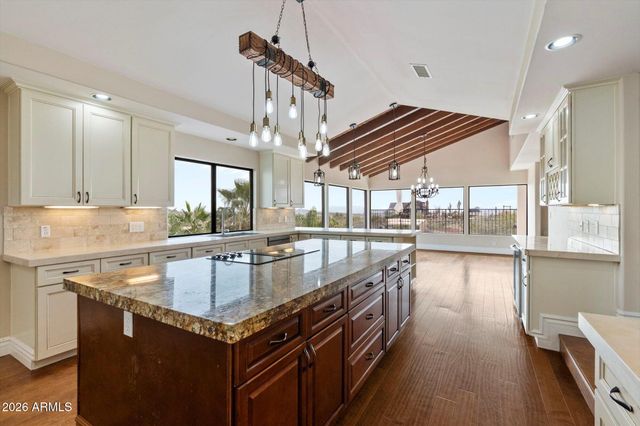 36723 N 33RD Avenue, Phoenix, AZ 85086