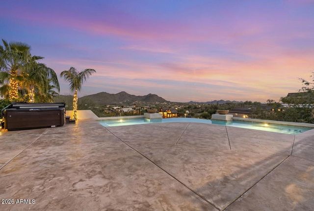 36723 N 33RD Avenue, Phoenix, AZ 85086