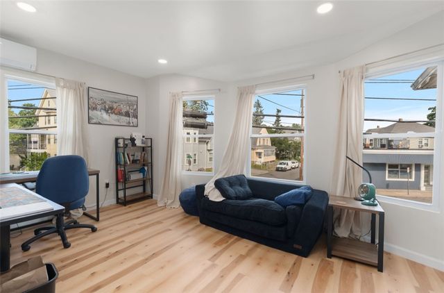 460 Smithfield Avenue, Pawtucket, RI 02860