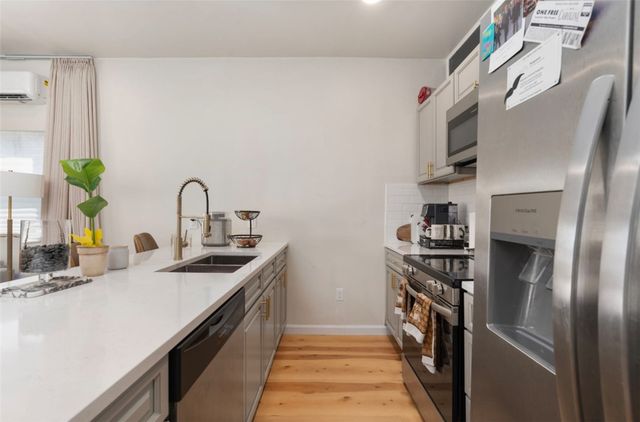 460 Smithfield Avenue, Pawtucket, RI 02860