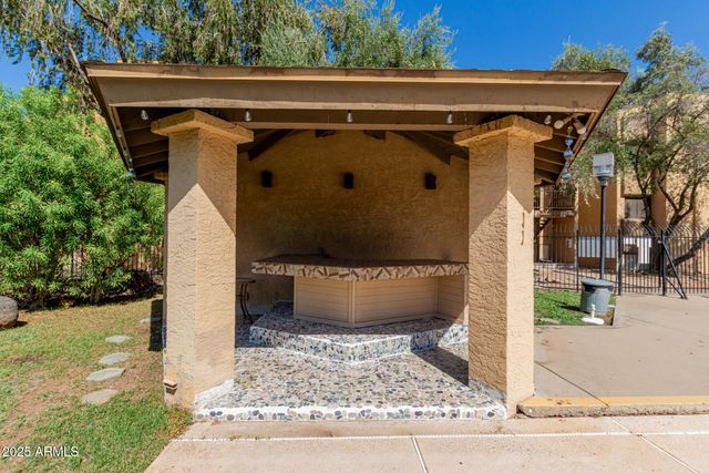 18811 N 19TH Avenue 2004, Phoenix, AZ 85027