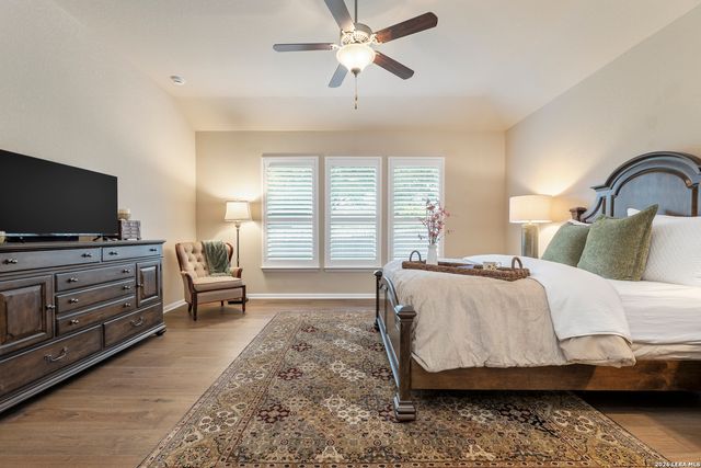 462 PECAN MDWS, New Braunfels, TX 78130