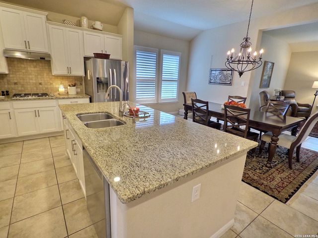 462 PECAN MDWS, New Braunfels, TX 78130
