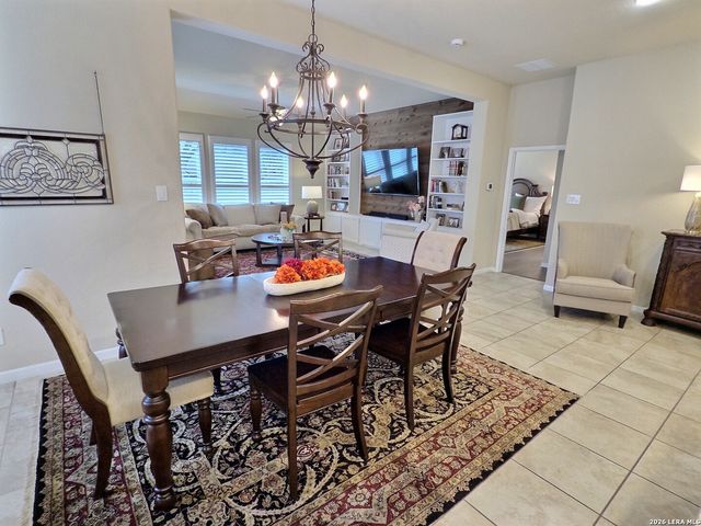 462 PECAN MDWS, New Braunfels, TX 78130