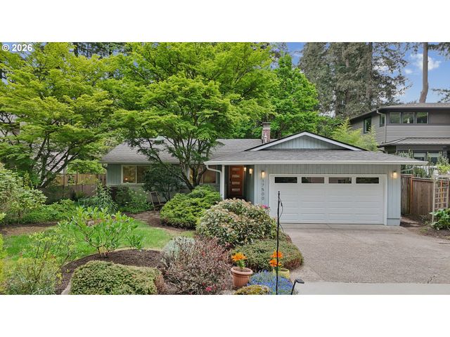 17500 HILL Way, Lake Oswego, OR 97035