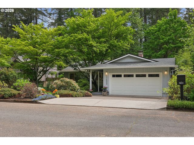17500 HILL Way, Lake Oswego, OR 97035