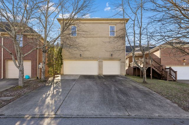 2944 Americus Dr, Thompsons Station, TN 37179