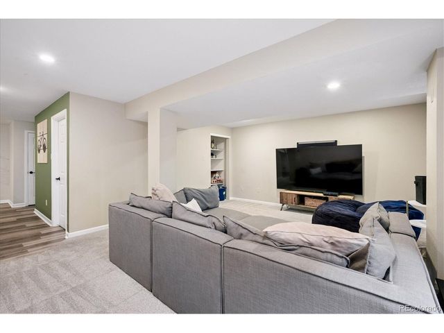 79 Dawn Heath Cir, Jefferson, CO 80127