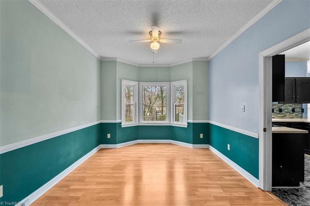 8 Knoll Brook Court, Greensboro, NC 27407