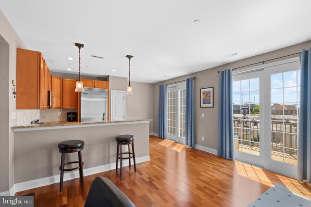 203 CAPTAINS WAY, Philadelphia, PA 19146