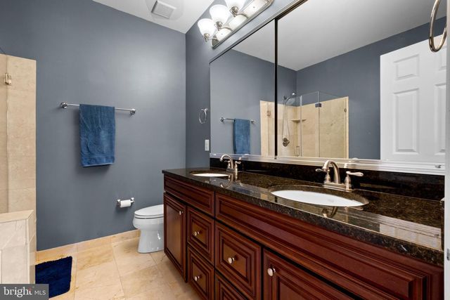 203 CAPTAINS WAY, Philadelphia, PA 19146