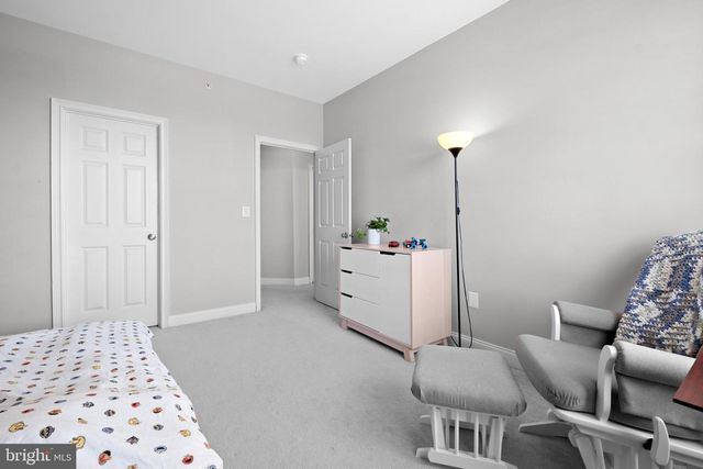 203 CAPTAINS WAY, Philadelphia, PA 19146
