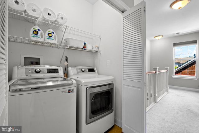 203 CAPTAINS WAY, Philadelphia, PA 19146