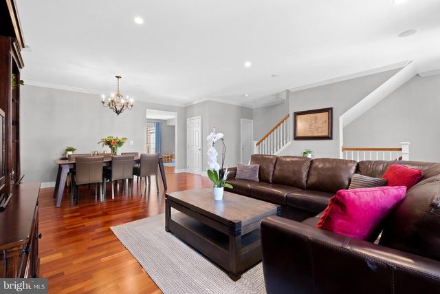203 CAPTAINS WAY, Philadelphia, PA 19146