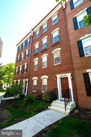 203 CAPTAINS WAY, Philadelphia, PA 19146