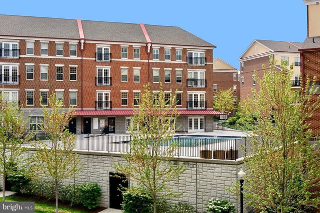 203 CAPTAINS WAY, Philadelphia, PA 19146