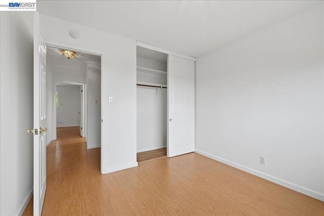 4977 Proctor Rd, Castro Valley, CA 94546