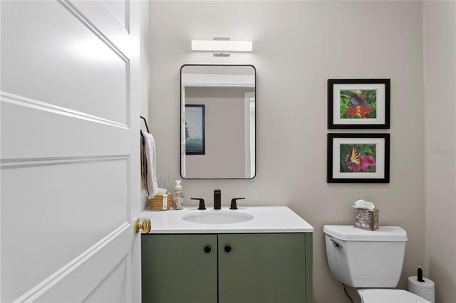 1237 BRIGHTWATERS BOULEVARD NE, St Petersburg, FL 33704