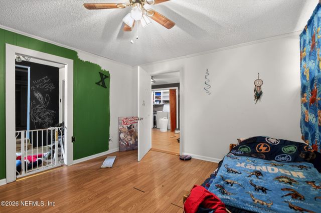 509 KENNEDY Avenue, Interlachen, FL 32148