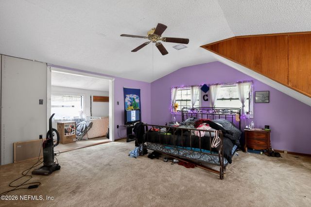 509 KENNEDY Avenue, Interlachen, FL 32148
