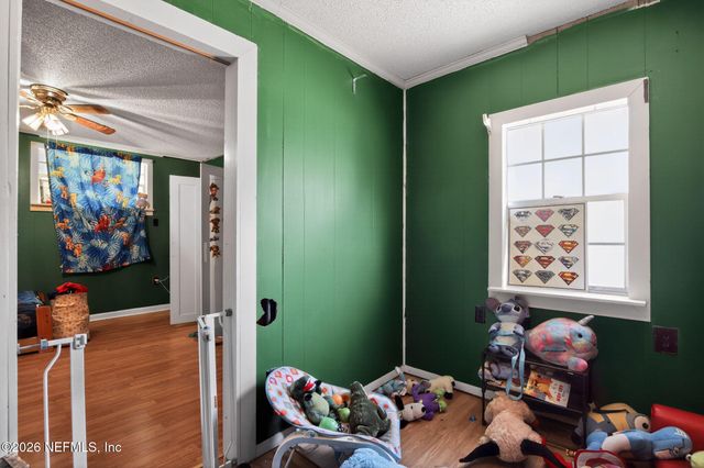 509 KENNEDY Avenue, Interlachen, FL 32148
