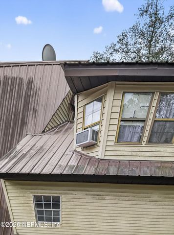 509 KENNEDY Avenue, Interlachen, FL 32148
