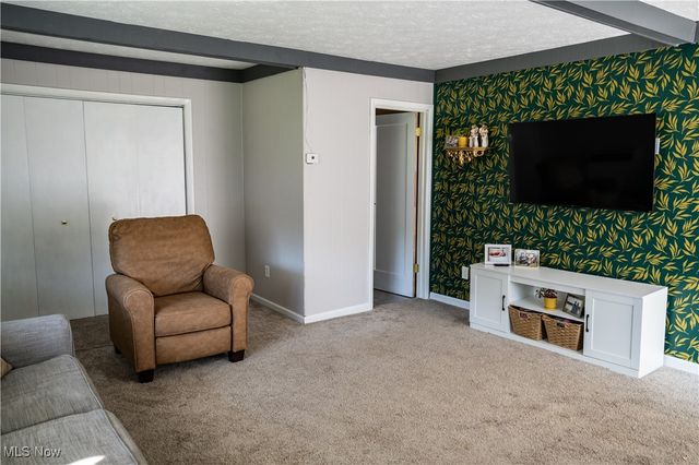 5109 W Elmwood Avenue, Austintown, OH 44515