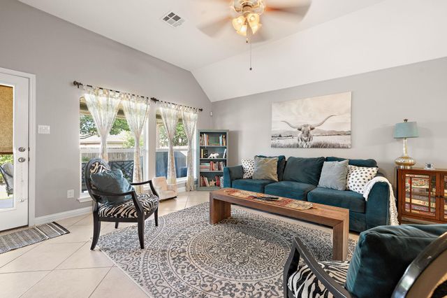 3517 Penelope WAY, Round Rock, TX 78665