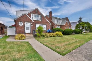 2734 Forest Avenue, Niagara Falls, NY 14301